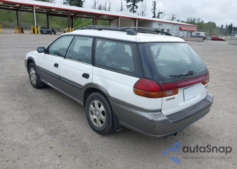 1999 Subaru Legacy из США, поврежденный, VIN 4S3BG6854X7625641